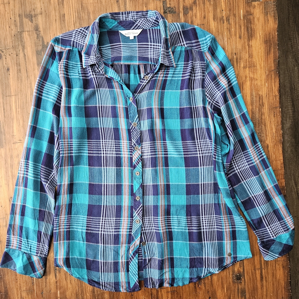 Northern Reflections Tourquoise and Navy  Plaid Button-Up Shirt Size Large